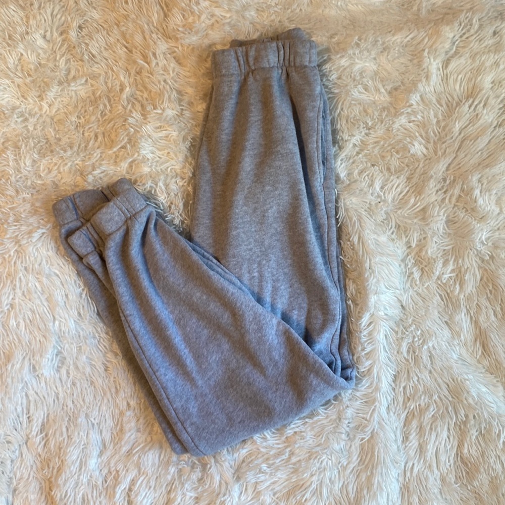 Brandy Melville Grey Sweatpants